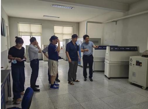 清華大學(xué)、北化工大學(xué)專家蒞臨天罡興泰孵化基地交流考察